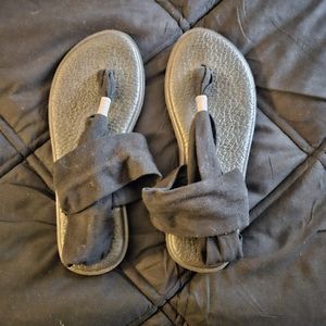 Sanuk sandals